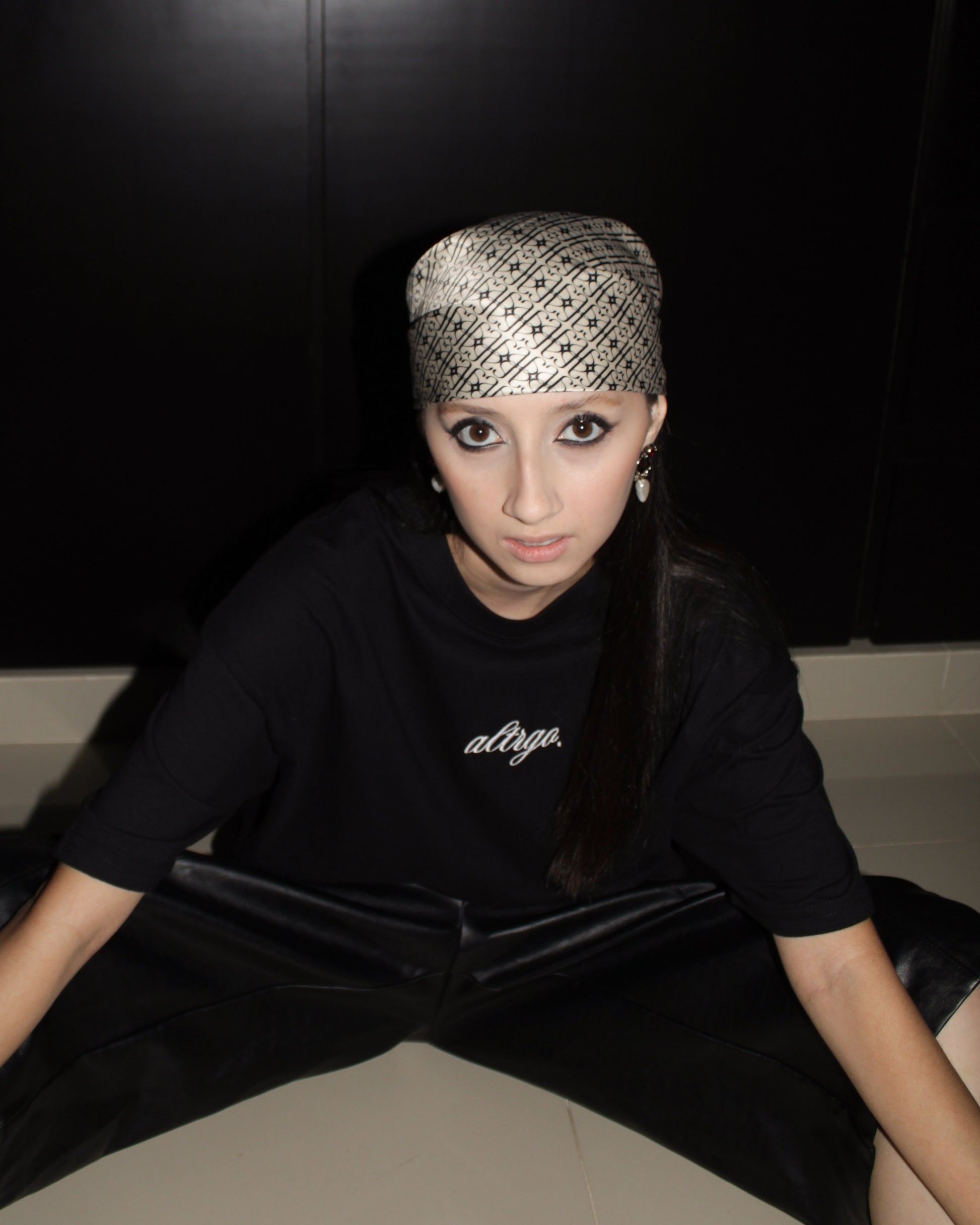 bandana sifrina hecha a mano por altrgo.